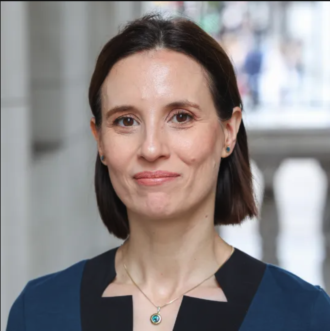 Dr Barbara McGillivray
